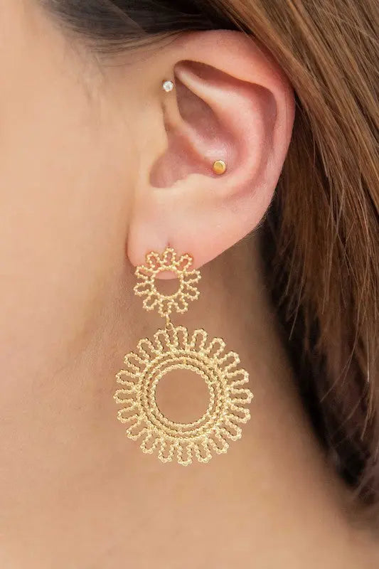 Lace Flower Drop Earrings Lovoda